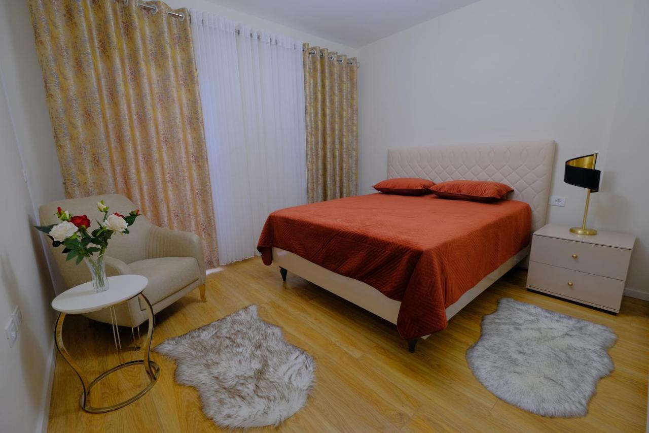Comfy Apartment In Shkoder Luaran gambar