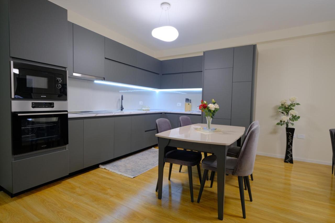 Comfy Apartment In Shkoder Luaran gambar