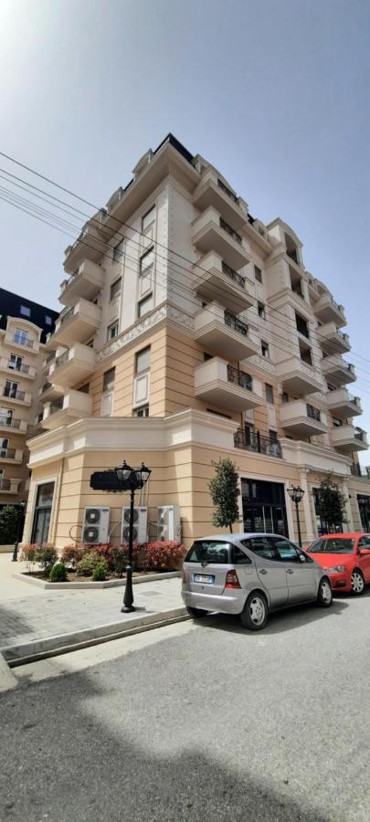 Comfy Apartment In Shkoder Luaran gambar